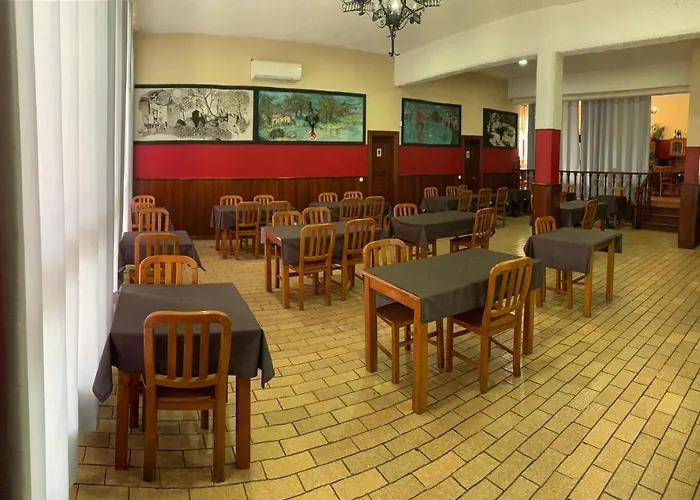 Kualquer Koisa Hotel Tondela, Portugal