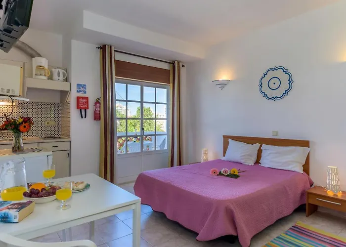 Palm Villa Estudios