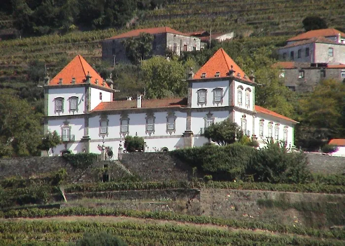 Casa Das Torres De Oliveira