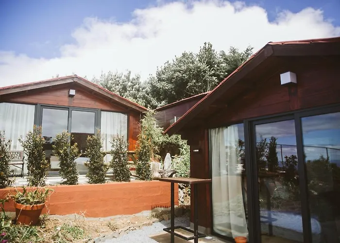 Madeira Sunset Cottage - Nature Retreat