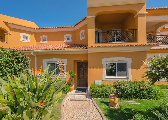 Beautiful On Boavista Golf Resort - Daily Service & Spa Access