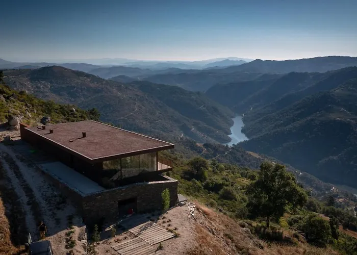 Bonelli House