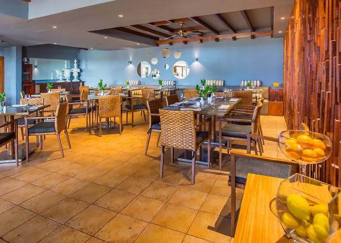 Calheta Beach - All-Inclusive - Savoy Signature, Portugal