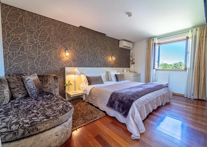 Casas Casal Do Carvalhal - Agroturismo Amares, Portugal