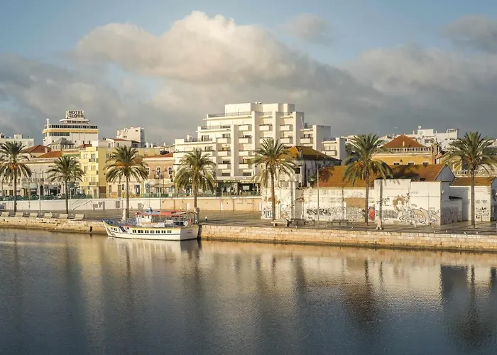 Apartamentos Torre Da Rocha Frente Ao Mar