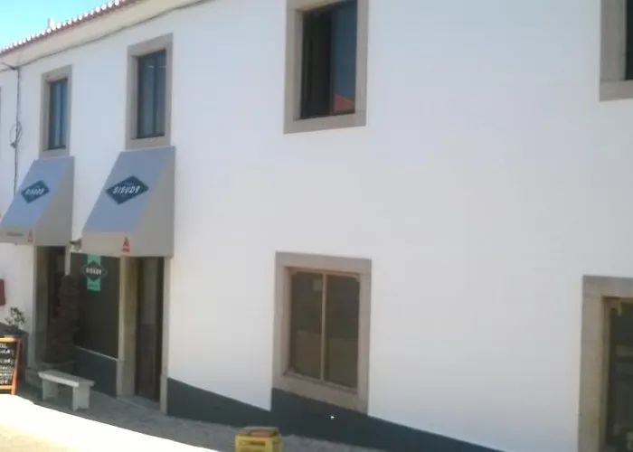 Pensao Sisudo Acomodação com café da manhã Colares, Portugal