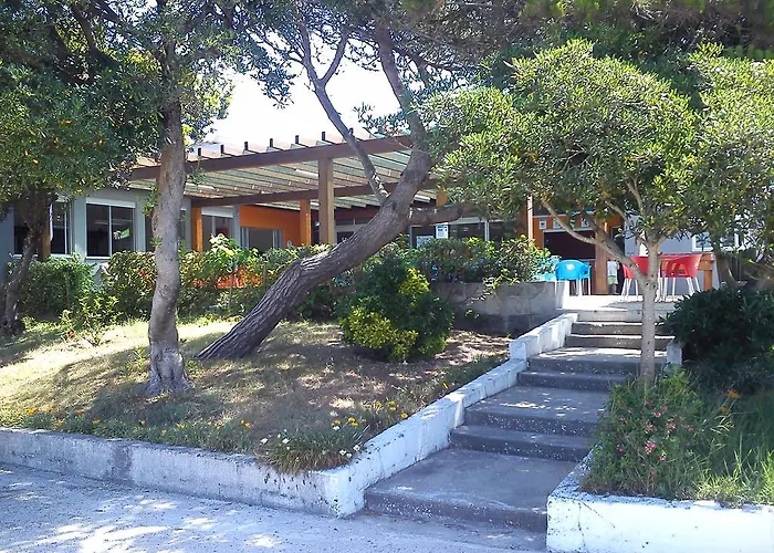 Parque De Campismo Da Praia De Pedrogao Coimbrão, Portugal