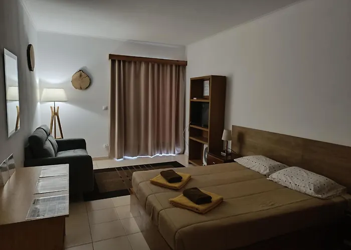 Azores Garden House - Suites B&B And Private Apartments - Self Access Keyboard