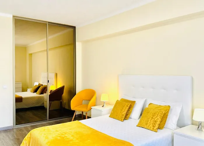 Praia da Rocha, 5-F, Charming Apartment with Air Conditioning - Pátio da Rocha By IG