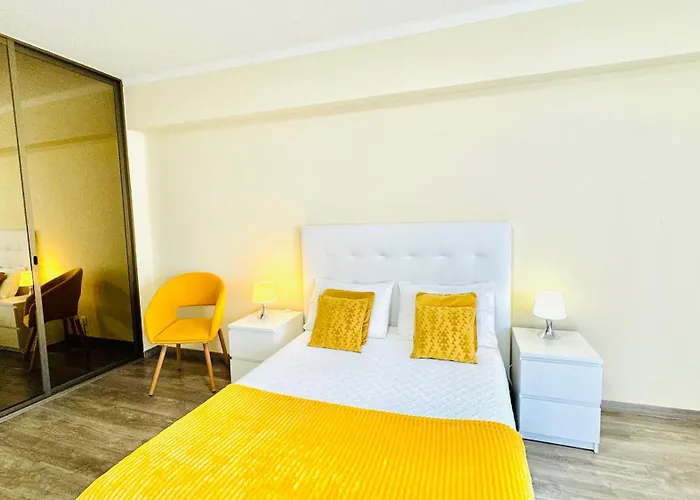 Praia da Rocha, 5-F, Charming Apartment with Air Conditioning - Pátio da Rocha By IG