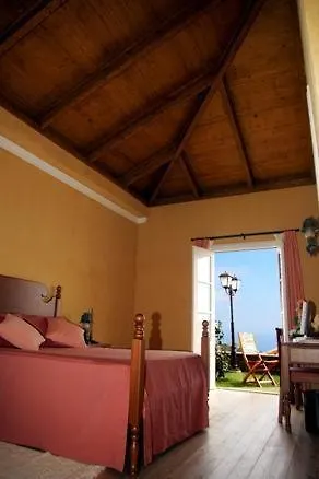 Colina Da Faja Villa Fajã da Ovelha, Portugal