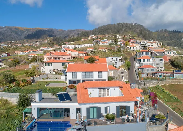 Casa Lira Heated Swiming, Sea View And Air Conditioning