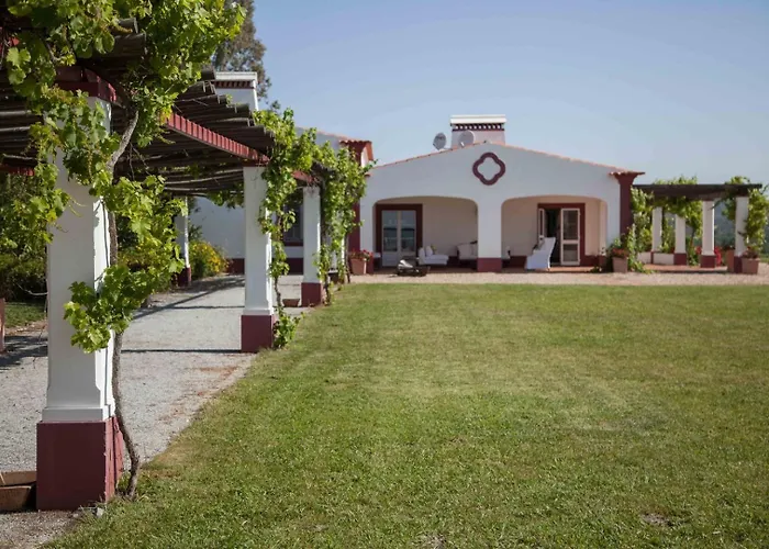 Stunning Mansion In São Cristóvão
