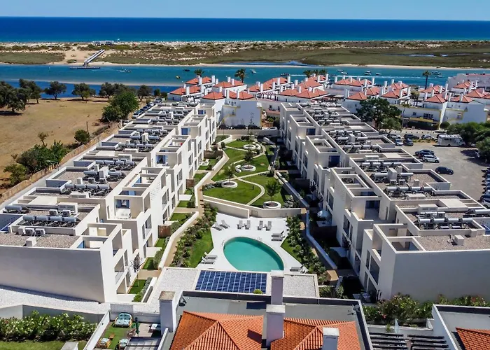 Modern 2Br Apartment With Garden & Pool Cabanas De Tavira, Portugal