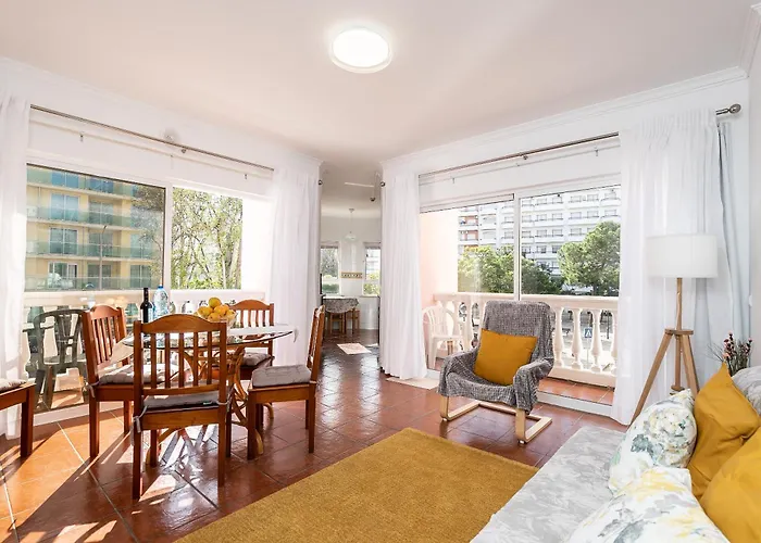 Parque Dos Reis Apartment 2