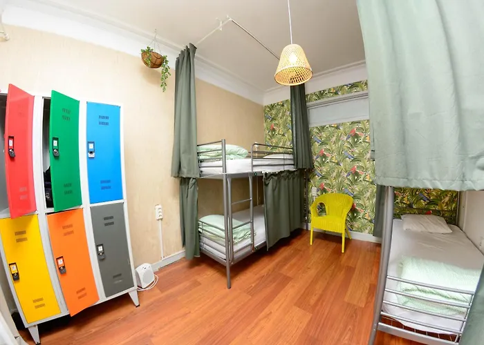 Travel & Live Hostel