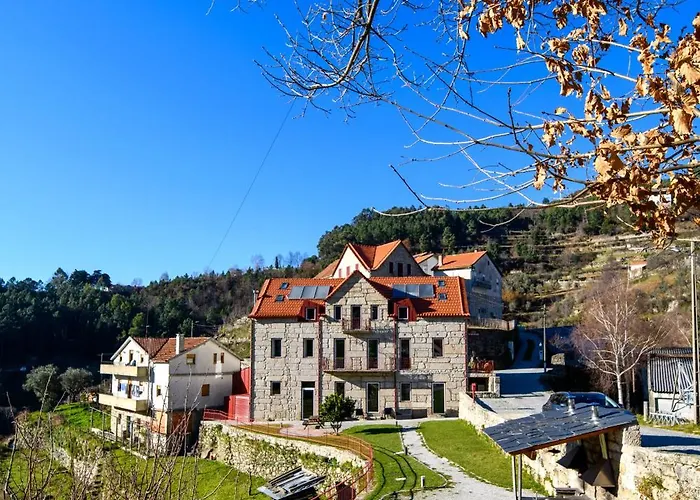 Casa da Fândega Casa de hóspedes Loriga, Portugal