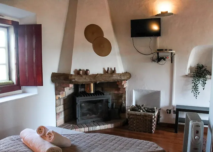 Casas De Pedra - Quinta Da Escola