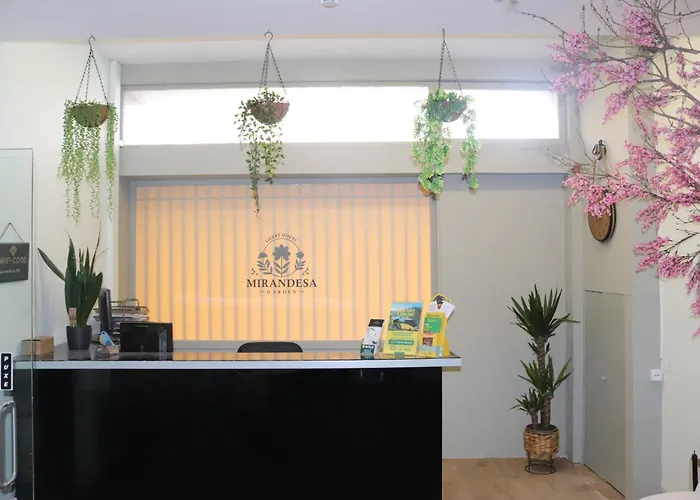 Mirandesa Garden Bed & Breakfast Porto, Portugal