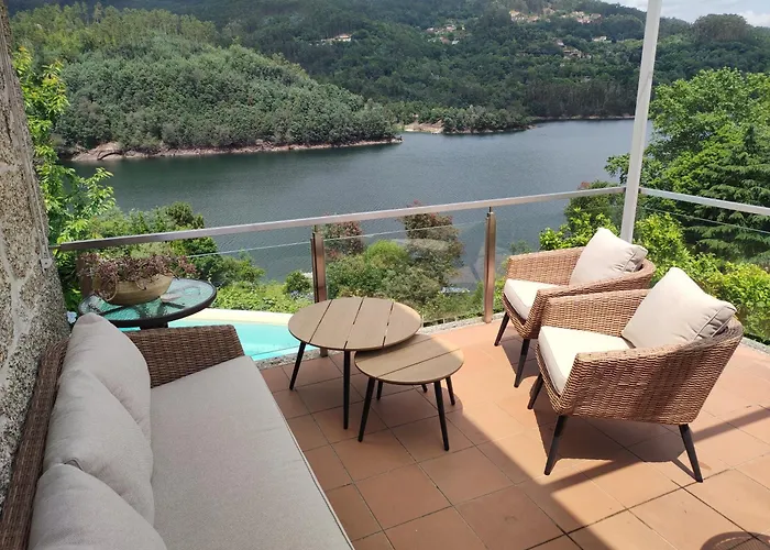 Eira House - Quinta De Fundevila