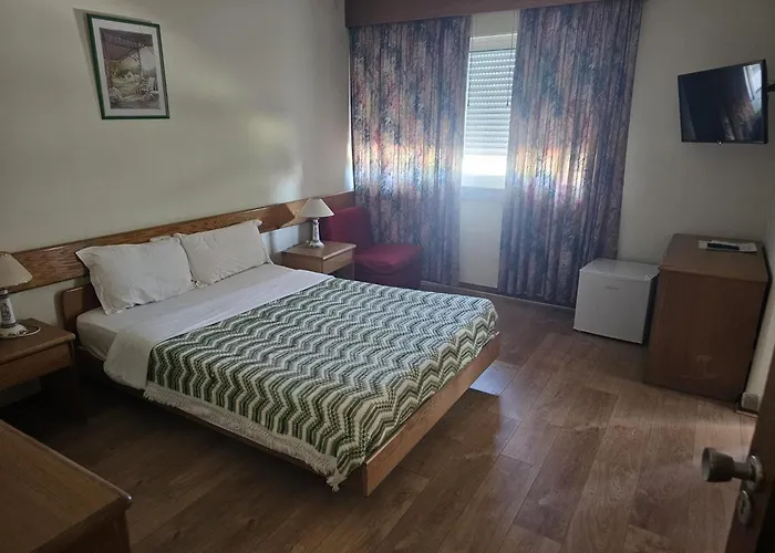 Hotel Cruz Da Mata