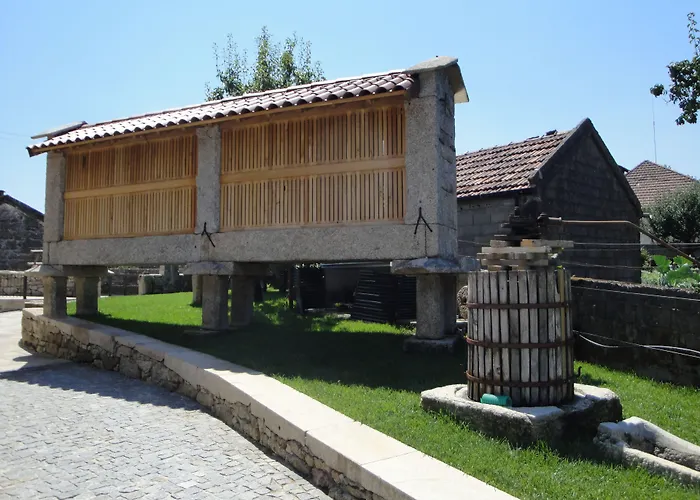 Casa De Lobos