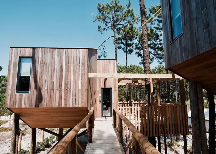 Hotel Bukubaki Eco Surf Ferrel , Portugal