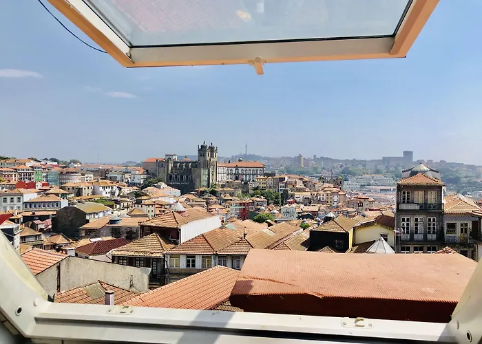 Youropo - Clerigos Porto, Portugal