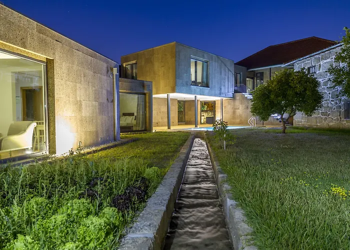 Casa das Mourôas Mondim de Basto, Portugal