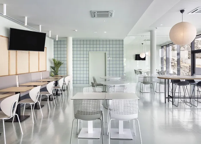 B&B Hotel Porto Expo Aeroporto Matosinhos , Portugal