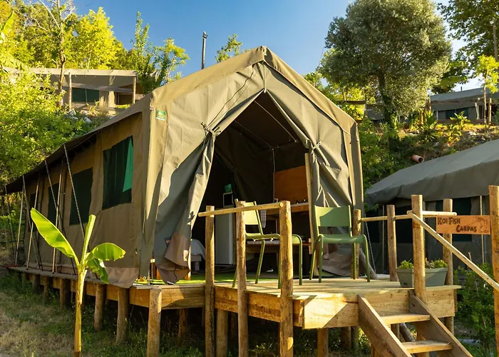 Safari Glamping Portugal Shark Hotel Ventosa , Portugal