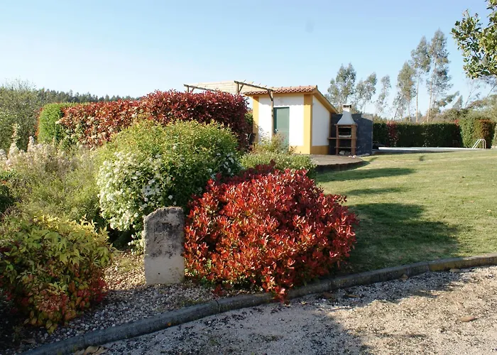 Casa Da Eira Em Dornes - Casa De Campo Familiar Com Piscina, Portugal