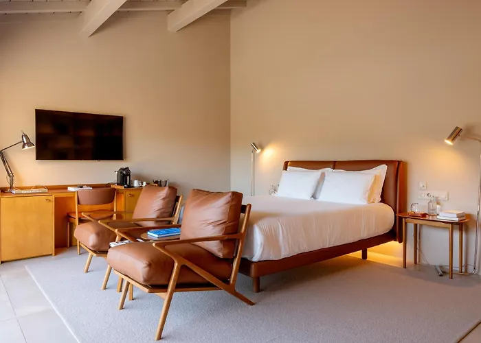 Dourwin Exclusive Suites & Restaurant - Adults Only