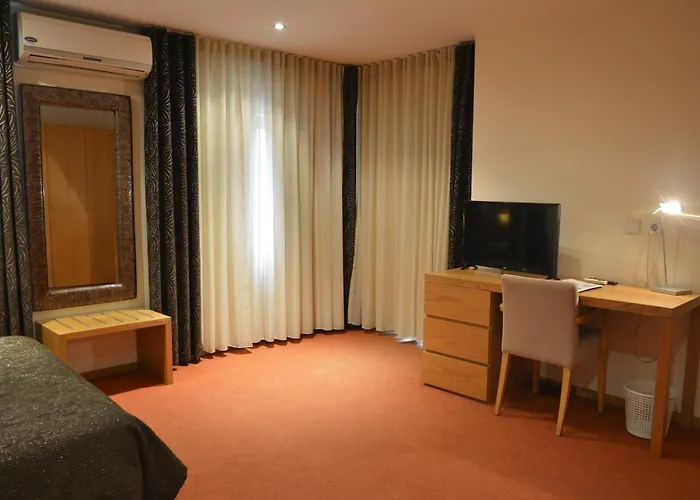 Paredes Hotel Apartamento, Portugal