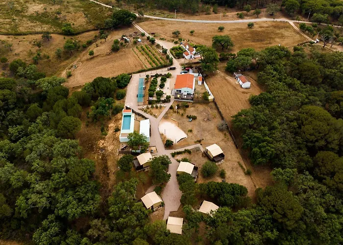 Cabanas De Melides