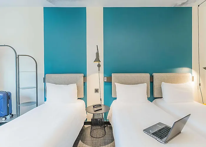 Hotel Ibis Lisboa Alfragide Amadora, Portugal