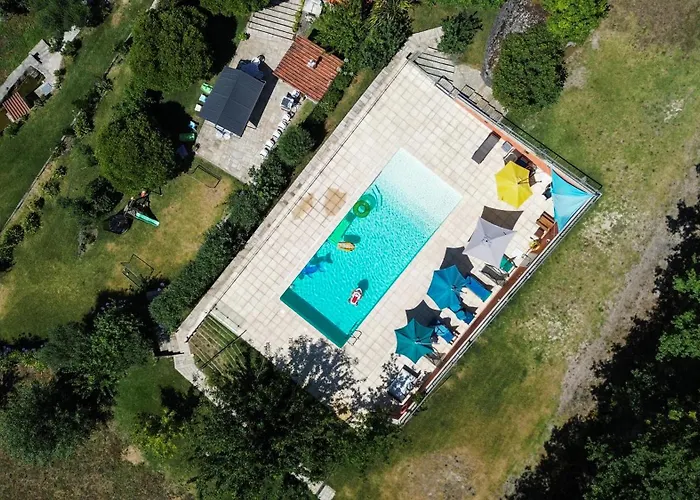 Casa De Ferias V6 Com Piscina