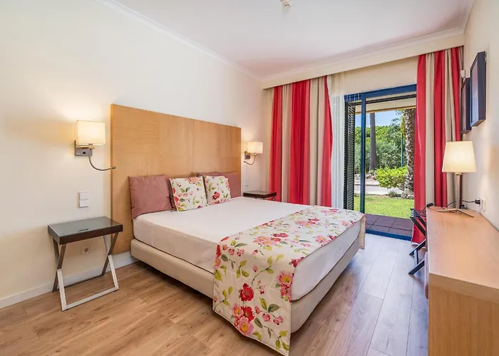 Al - Apartamentos Vila Sol F5 Bloco 3
