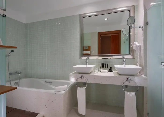 Hotel Meliá Madeira Mare Funchal , Portogallo