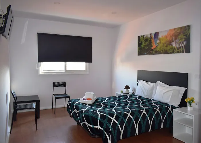 Guest House Henrique VIII Porto, Portugal