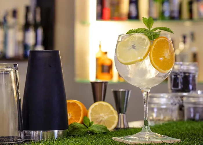 Mercure Porto Centro Santa Catarina, Portogallo