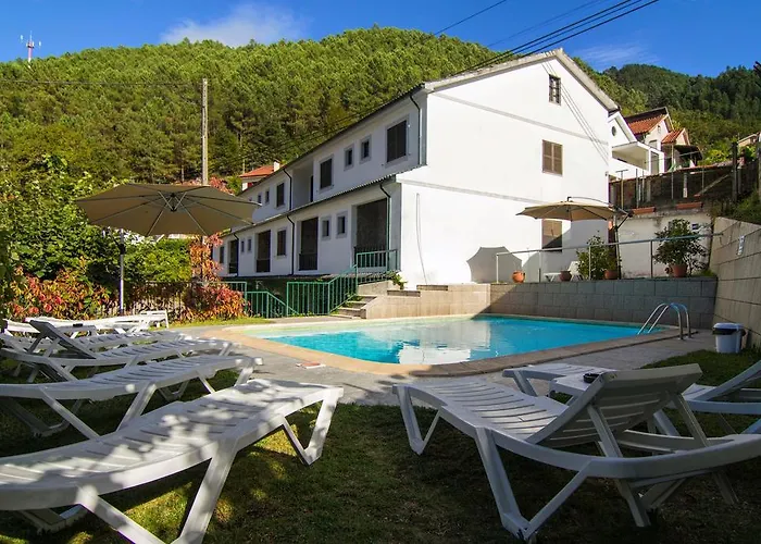 Home Geres Hostel