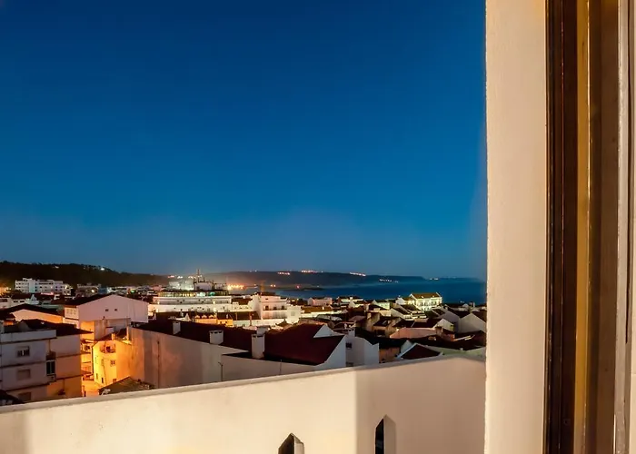 Nazare Hostel - Rooms & Dorms, Portugal