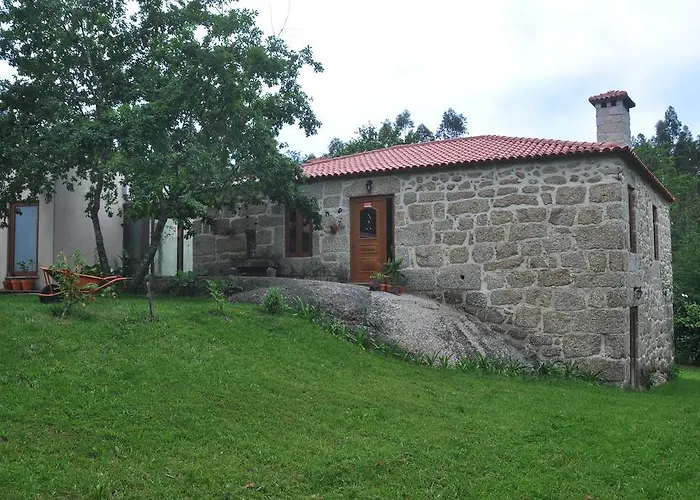 Casas Vale Martinho Acomodação com café da manhã Santa Comba Dao, Portugal
