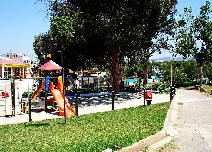 Parque De Campismo Orbitur Quarteira