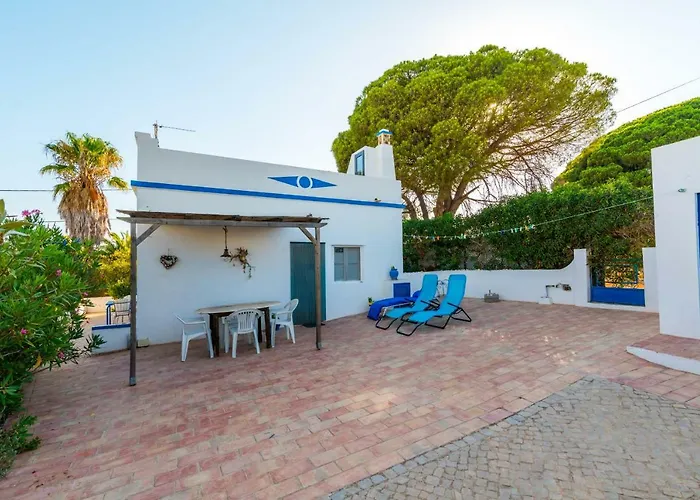 Casas Típicas Algarvias Vila Arroteia de Baixo, Portugal